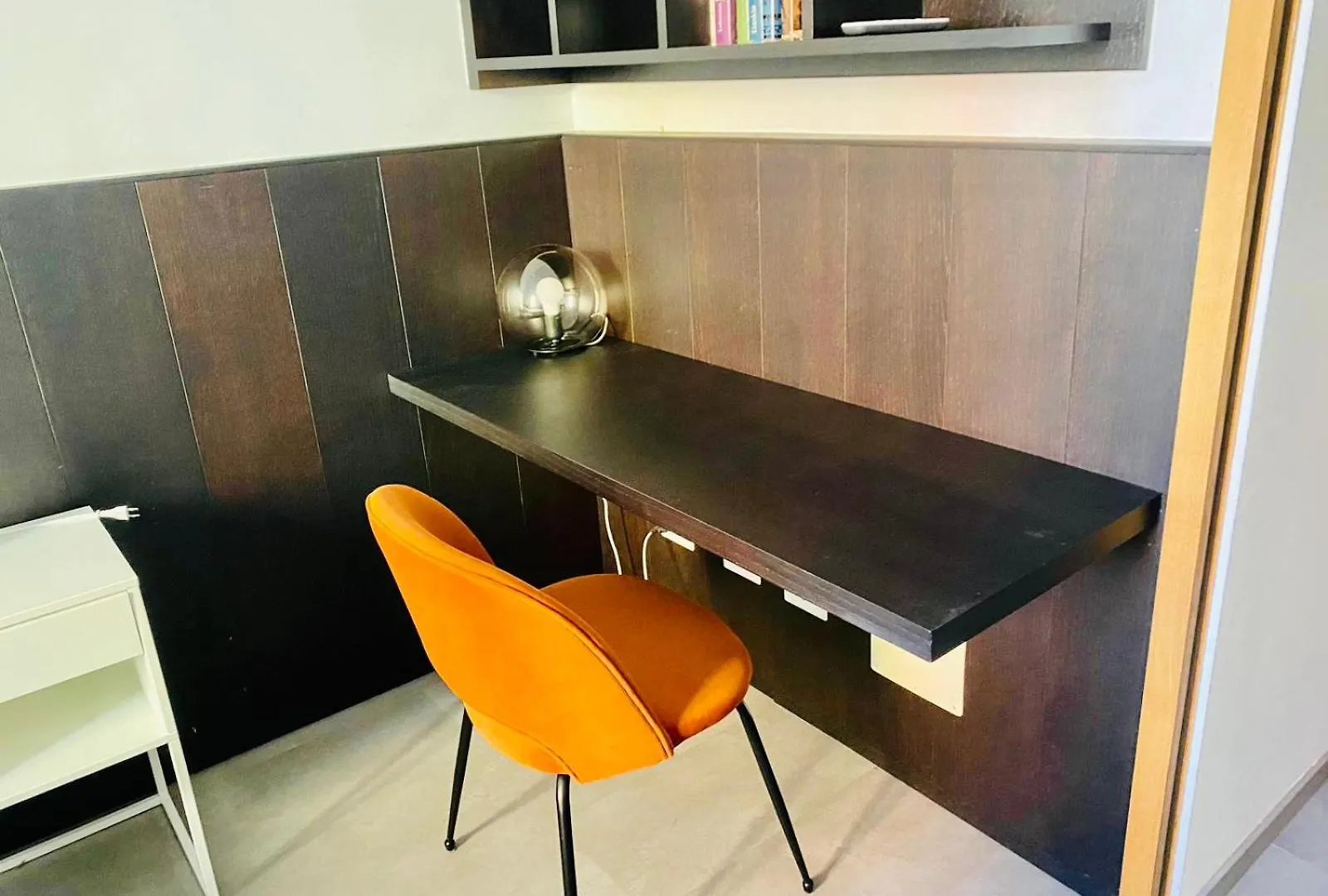Apartment Just Like Home In Bocconi Milan